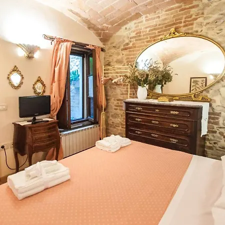 Alojamento de Acomodação e Pequeno-almoço Antica Gabella 4*